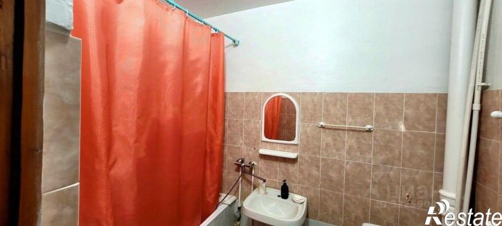 2-комн квартира ул Федора Попова, 17/2,  д. 17/2