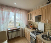 1-комн, 36кв м, этаж 4/4 улица Дзержинского, 12/3