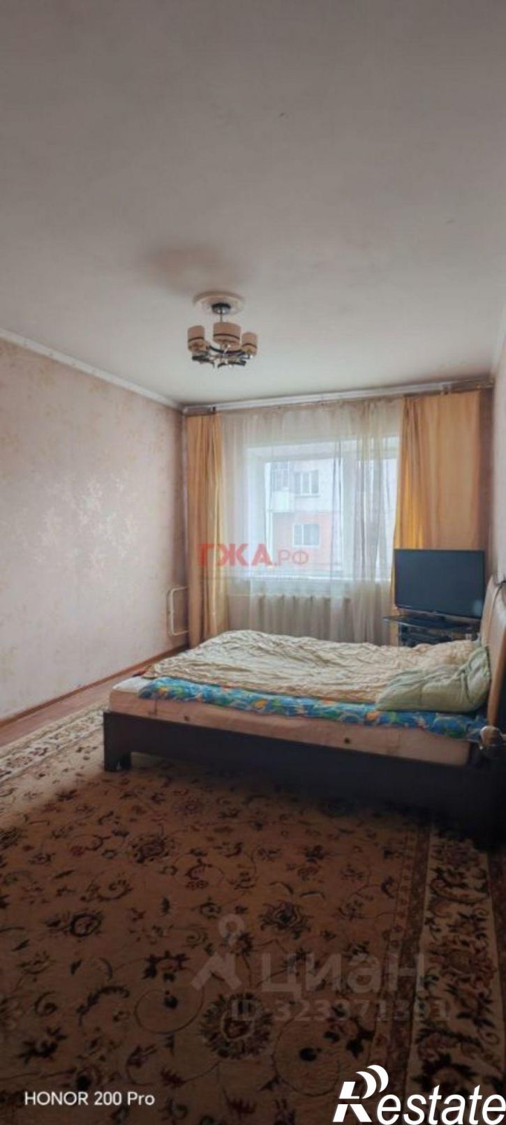 3-комн квартира улица Аммосова, 4/1,  д. 4/1