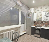 3-комн, 70кв м, этаж 3/5 проспект Дружбы Народов, 5/1