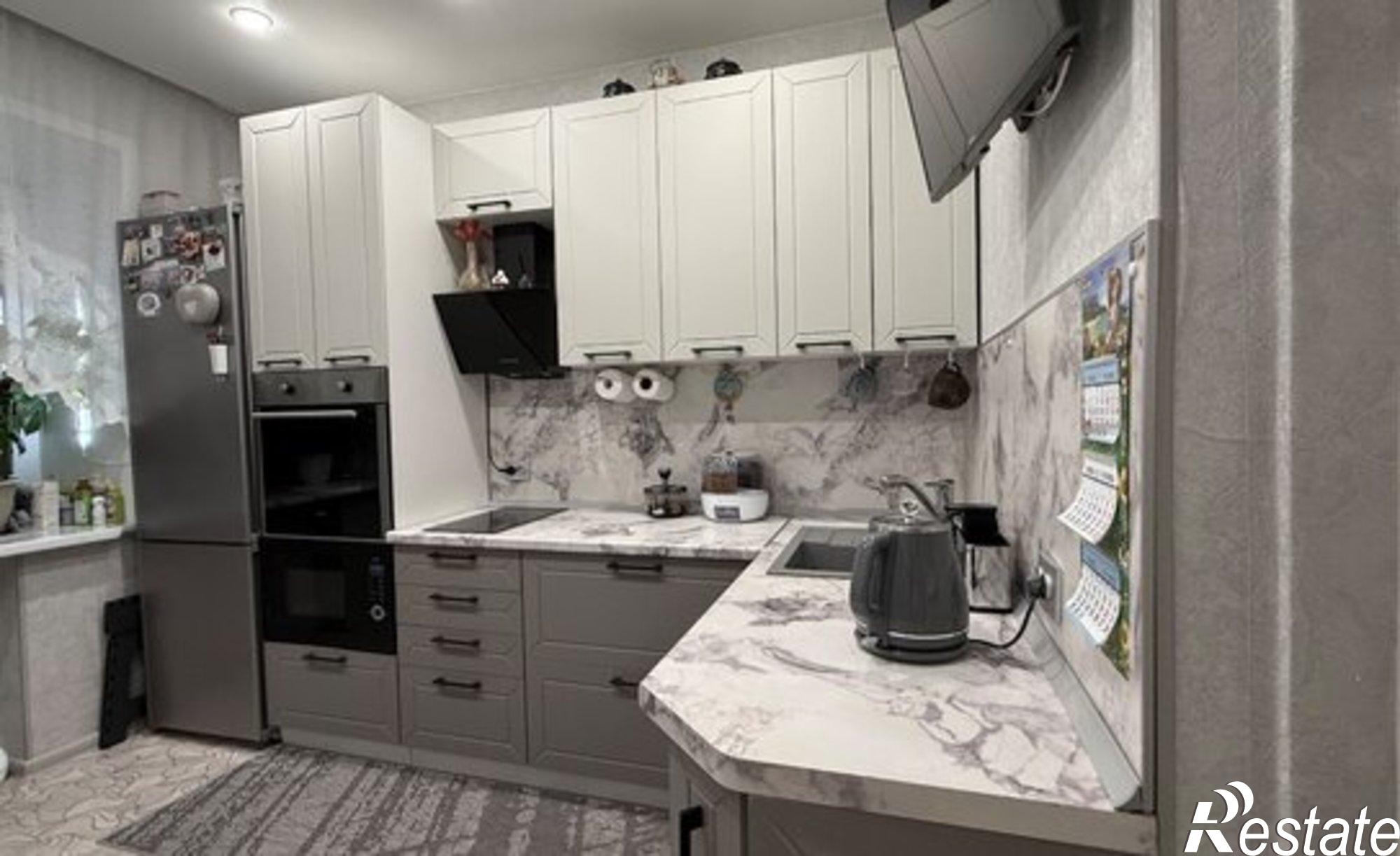 Купить квартиру за 5 700 000 рублей на ул Чурапчинская, 48