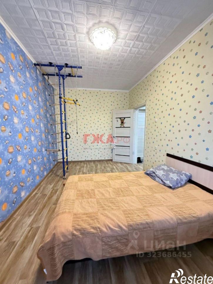 3-комн квартира улица Аммосова, 8,  д. 8