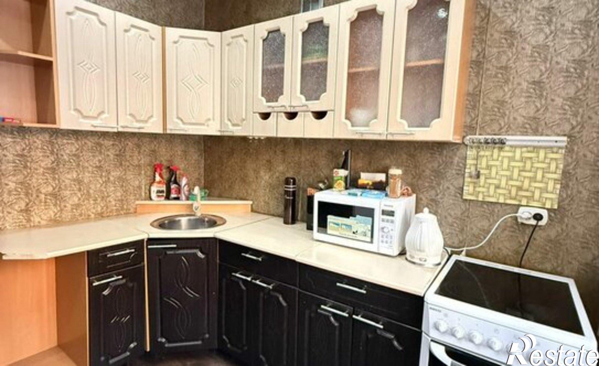 Купить квартиру за 3 900 000 рублей на улица Аммосова, 10/1