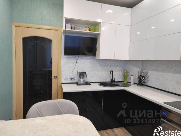 3-комн квартира улица Кравченко, 11,  д. 11