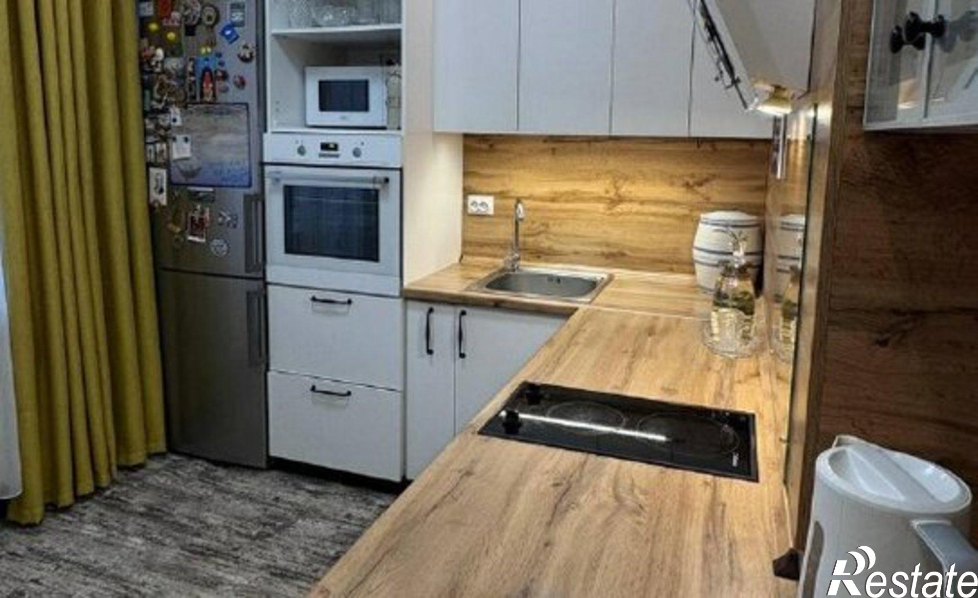 Купить квартиру за 8 300 000 рублей на пр-кт Геологов, 6/1