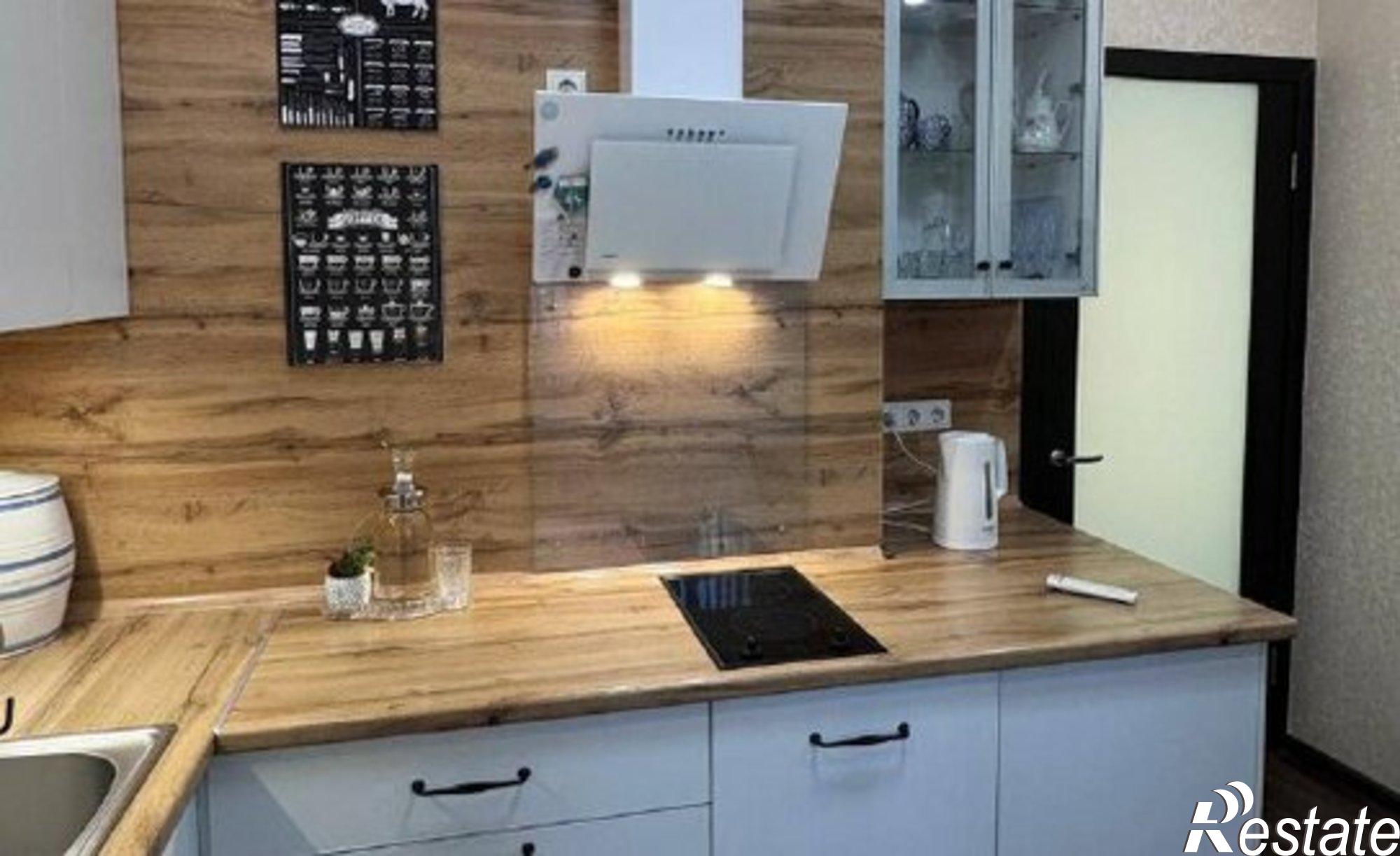 Купить квартиру за 8 300 000 рублей на пр-кт Геологов, 6/1