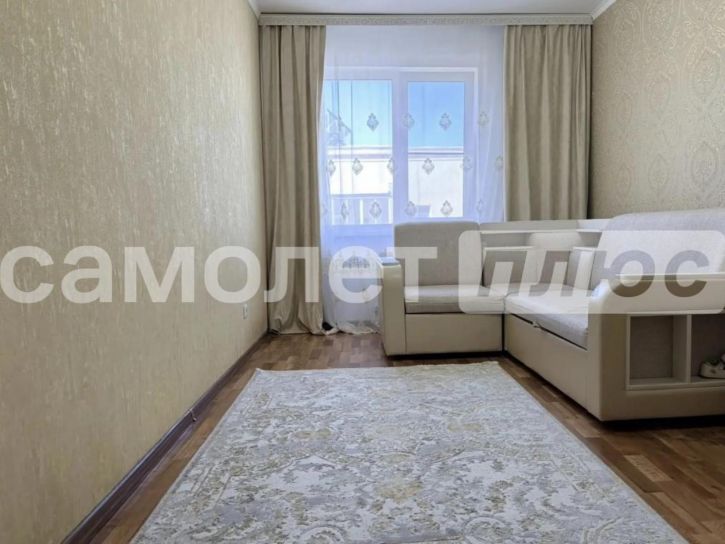 1-комн квартира Комсомольская, 4