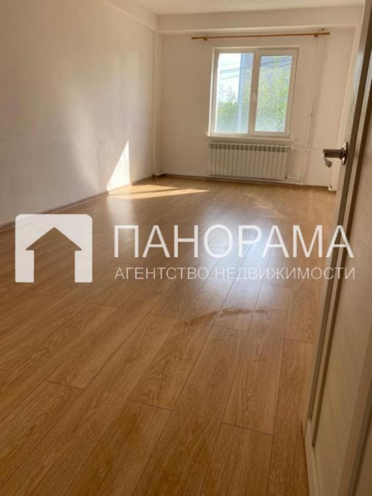 2-комн квартира Октябрьская, 57/3