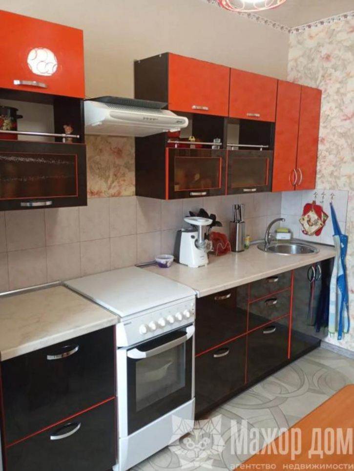 3-комн квартира Транспортная, 48