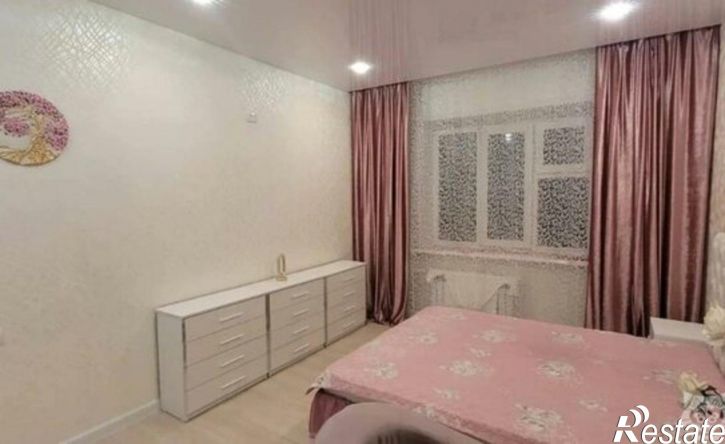 4-комн квартира ул Аммосова, 6/2,  д. 6/2