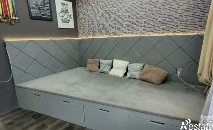 4-комн квартира ул Аммосова, 6/2,  д. 6/2