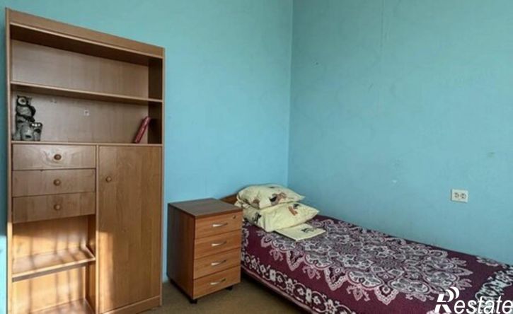 4-комн квартира пр-кт Дружбы Народов, 9,  д. 9
