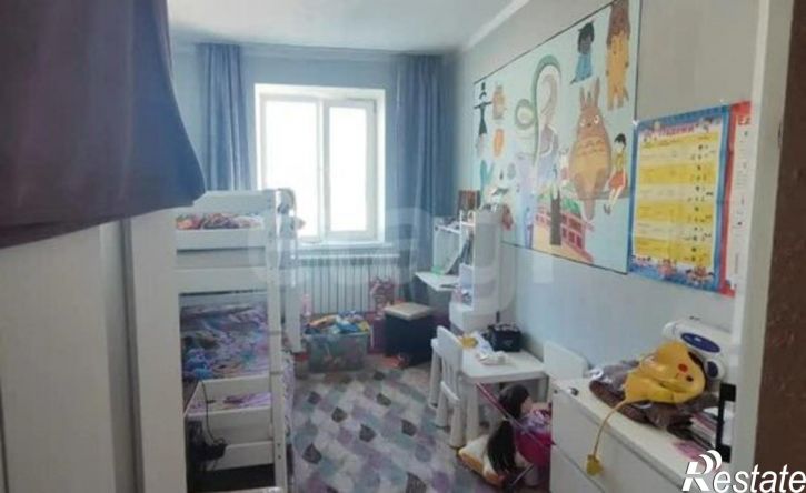 2-комн квартира Республика Саха (Якутия), муниципальный район Хангаласский улус, Покровск, улица Орджоникидз