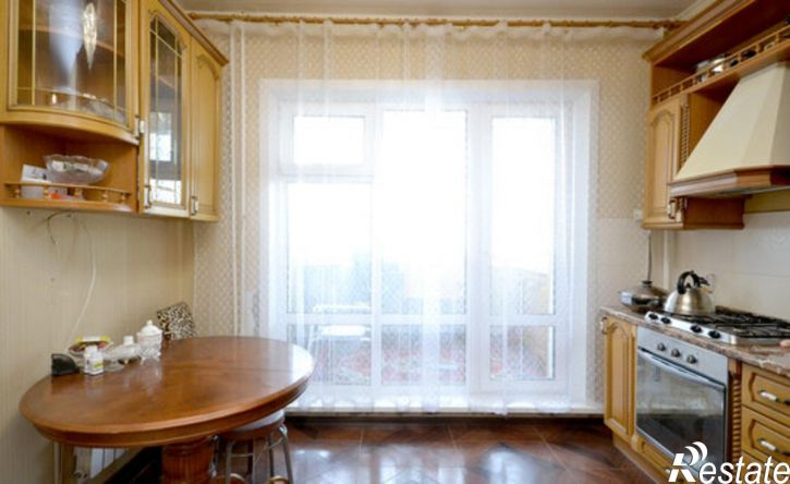 2-комн квартира Республика Саха (Якутия), Якутск, улица Пушкина, 23