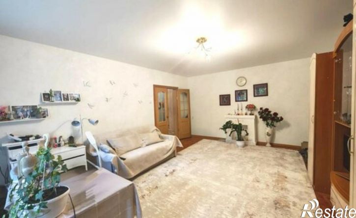 3-комн квартира Республика Саха (Якутия), Нерюнгри, Сосновая улица, 4