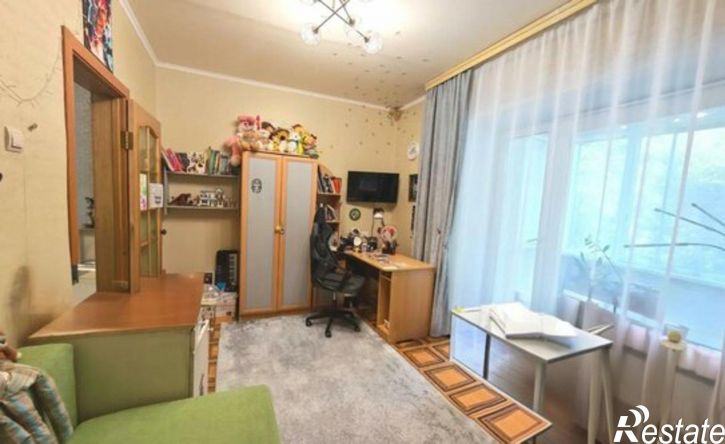 3-комн квартира Республика Саха (Якутия), Нерюнгри, Сосновая улица, 4