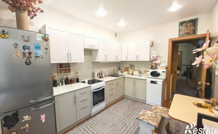 3-комн квартира Республика Саха (Якутия), Нерюнгри, Сосновая улица, 4