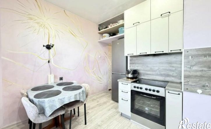 3-комн квартира пр-кт Геологов, 79,  д. 79