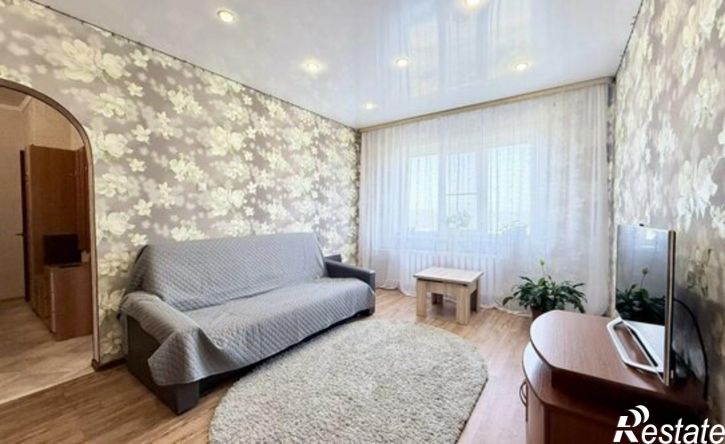 3-комн квартира пр-кт Геологов, 79,  д. 79