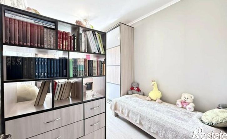 3-комн квартира пр-кт Геологов, 79,  д. 79