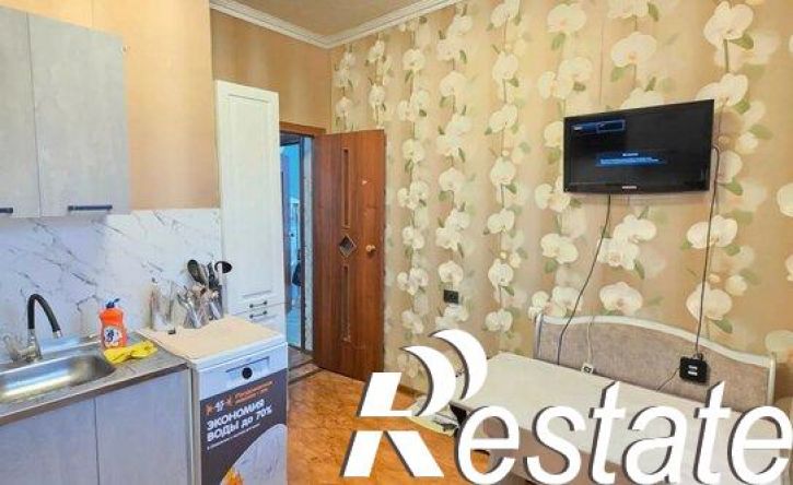 3-комн квартира проспект Дружбы Народов, 27/1,  д. 27/1