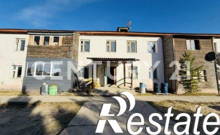 3-комн квартира улица Мира, 70Б,  д. 70Б